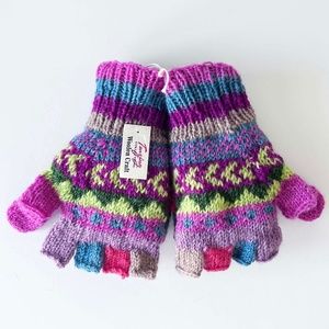 World Market Mittens & Gloves, Convertible from One to the Other, Great Colors